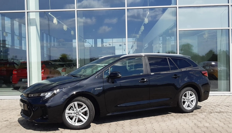 Suzuki Swace cena 123700 przebieg: 8, rok produkcji 2023 z Kazimierza Wielka małe 211